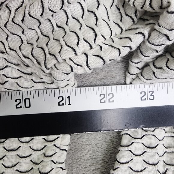 Women's Dana Buchman Top BlouseV Neck 3/4 Sleeve Geometric Pattern Size XL - Picture 9 of 11